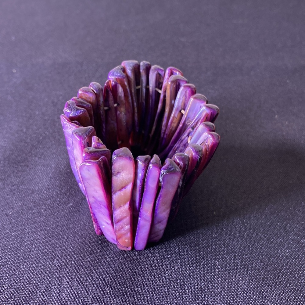 Lilac Shell Stretchy Bracelet